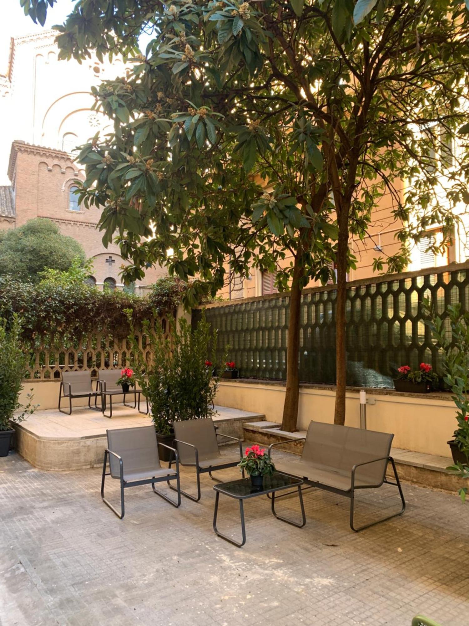 Apartamento C3 Class Apartment, 2 Da Letto, 2 Bagni, Giardino Distante 15 Minuti A Piedi Da Fontana Di Trevi Roma